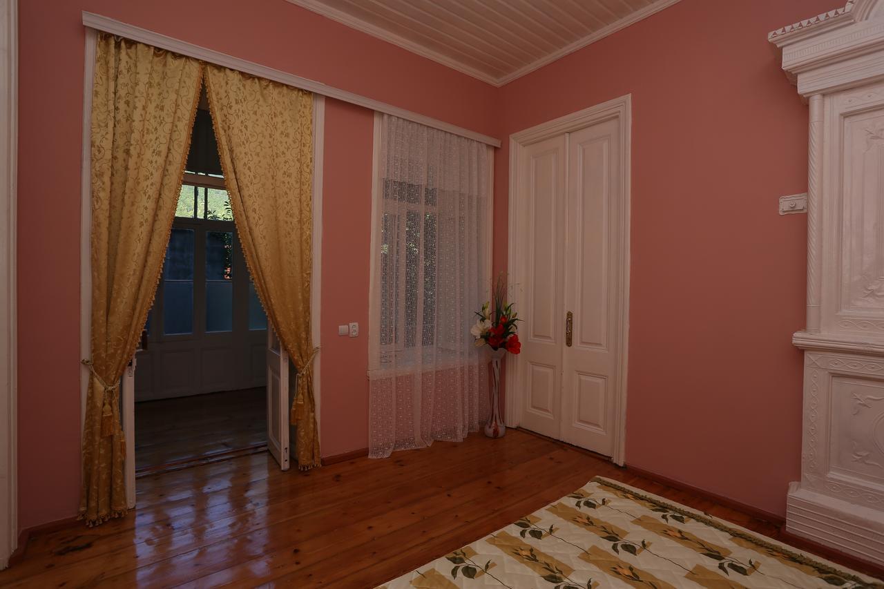 Ilham Mustafa Houses Şǝki Esterno foto